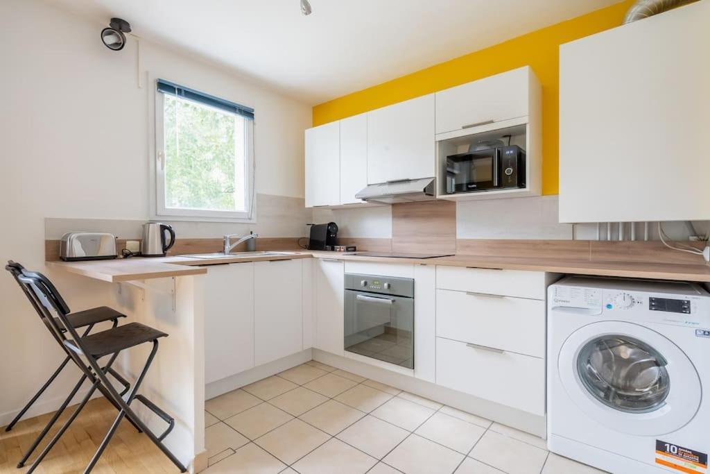 Elegant Appartement Familial Disneyland & Gare Rer Bussy-Saint-Georges Exterior foto